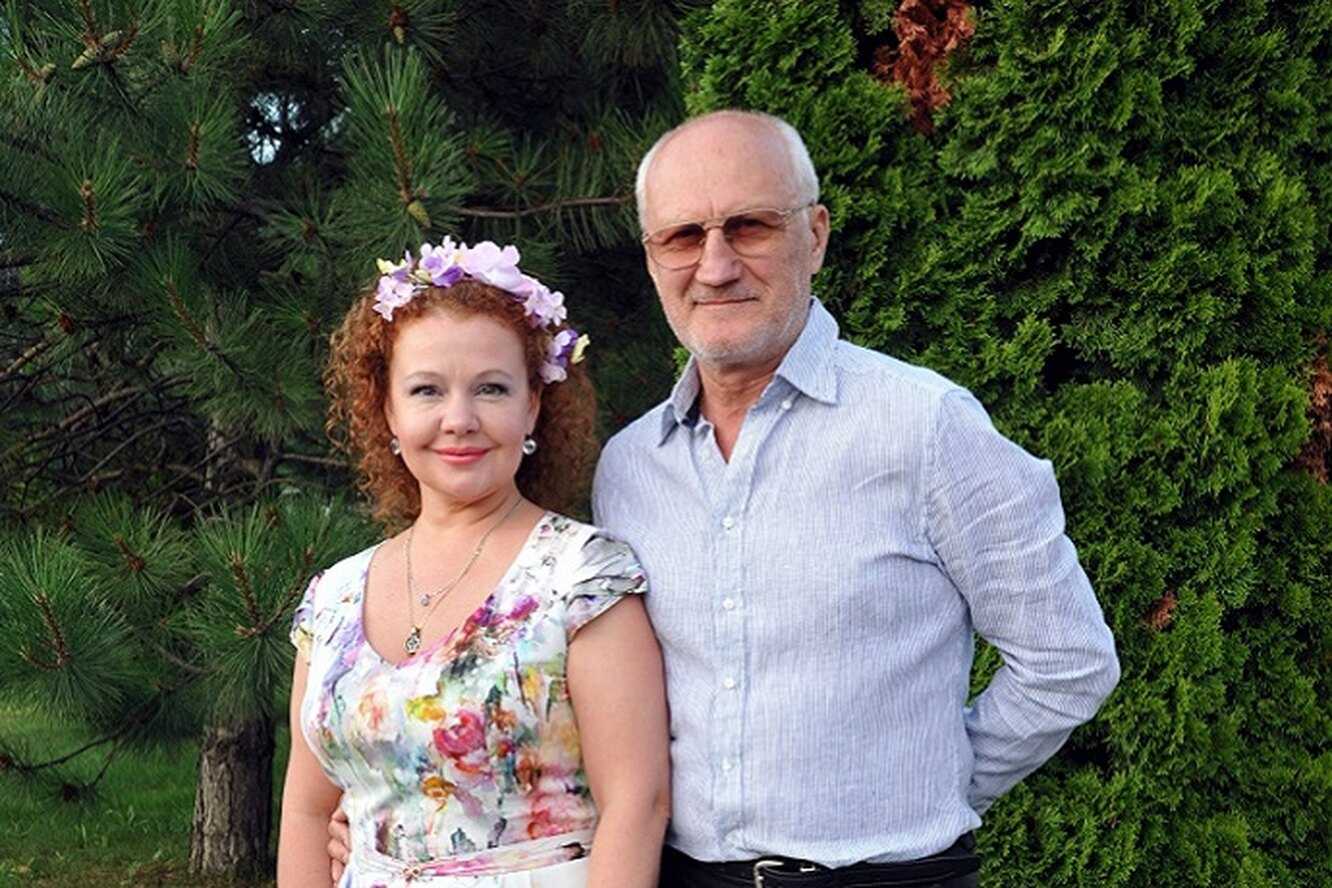 Семейная жизнь Татьяны Абрамовой с первым мужем Сергеем Кулишенко знала не только счастливые моменты Чем сейчас занимается Сергей