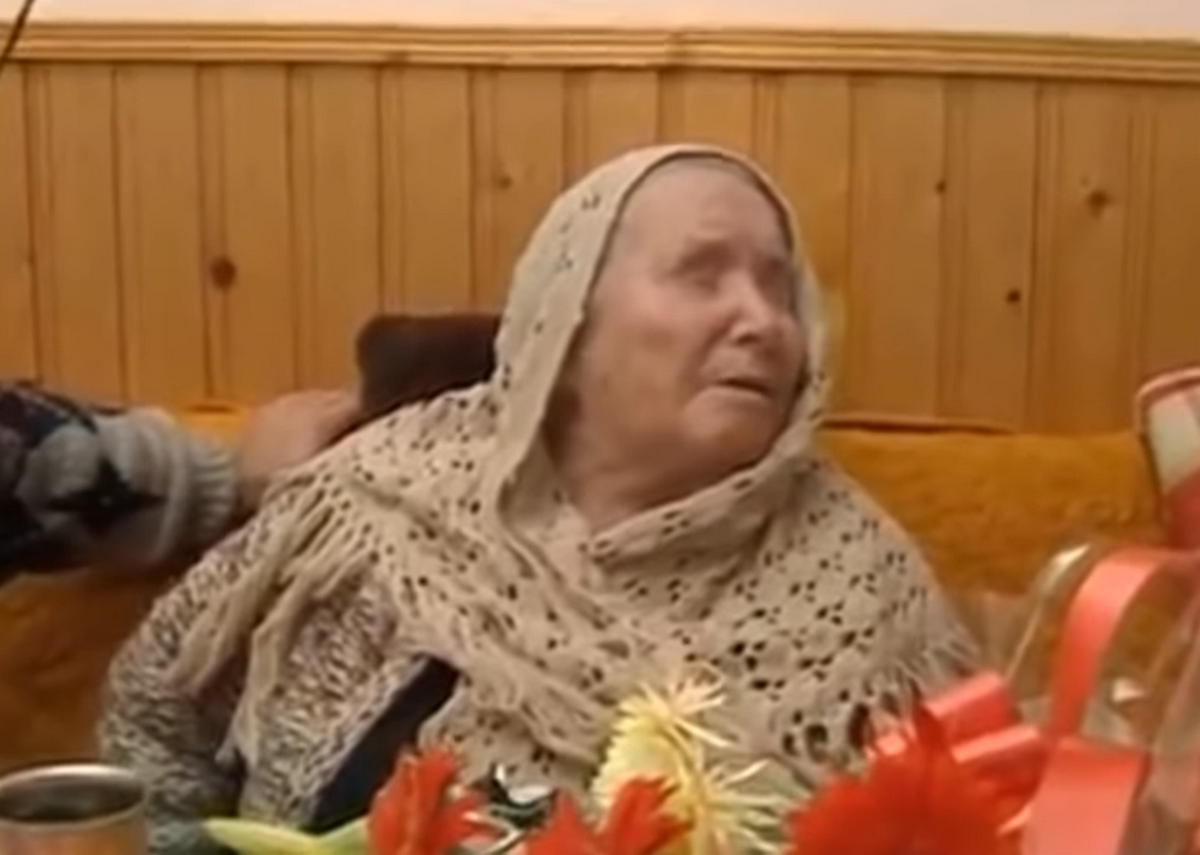 Ванга - полная биография болгарской ясновидящей