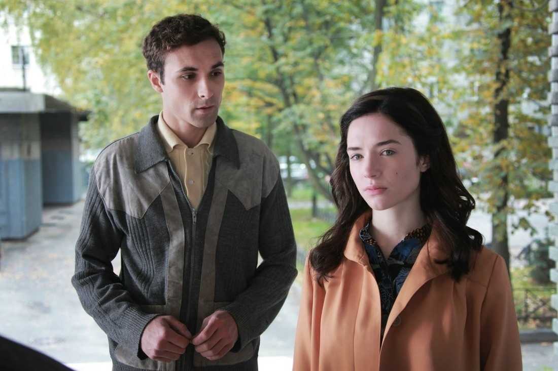 Как живут актеры сериала «ивановы-ивановы»: дтп, свадьбы и новые романы