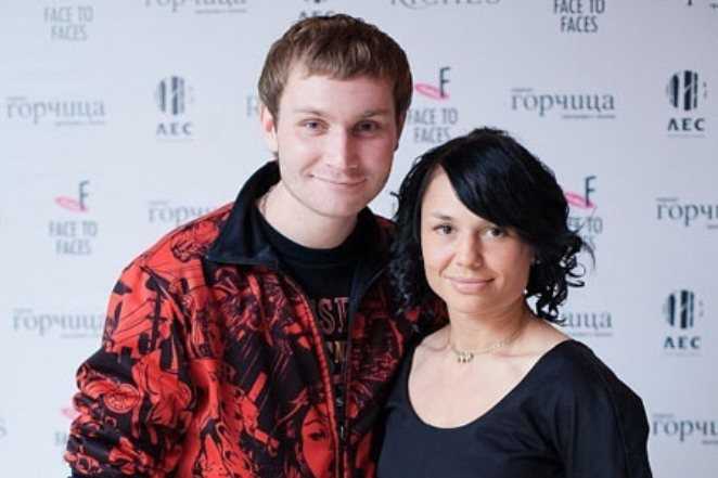 Николай наумов с женой: кто его реальная супруга в жизни, их совместные дети и фото